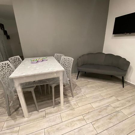 Casa Vacanze Figurelle 나폴리 외부 사진